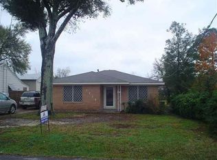 1515 Sabine Ave, Port Arthur, TX 77642