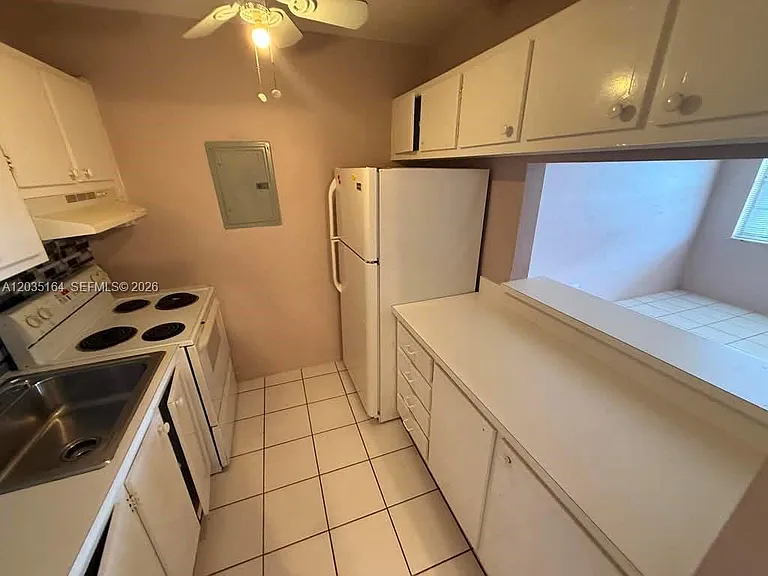 2916 Funston St #53A — Photo 7