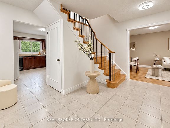 3rd image of 89 Bushmills Sq