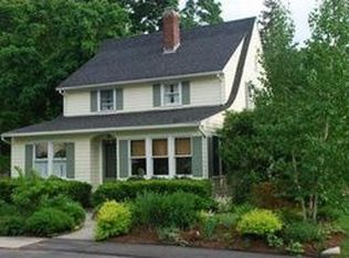 1 Franklin Ct, Northampton, MA 01060