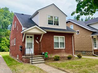 552 Laprairie St, Ferndale, MI 48220