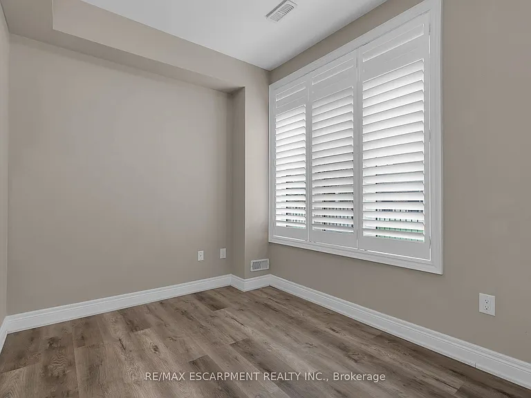 2 Waterview Ln — Photo 12