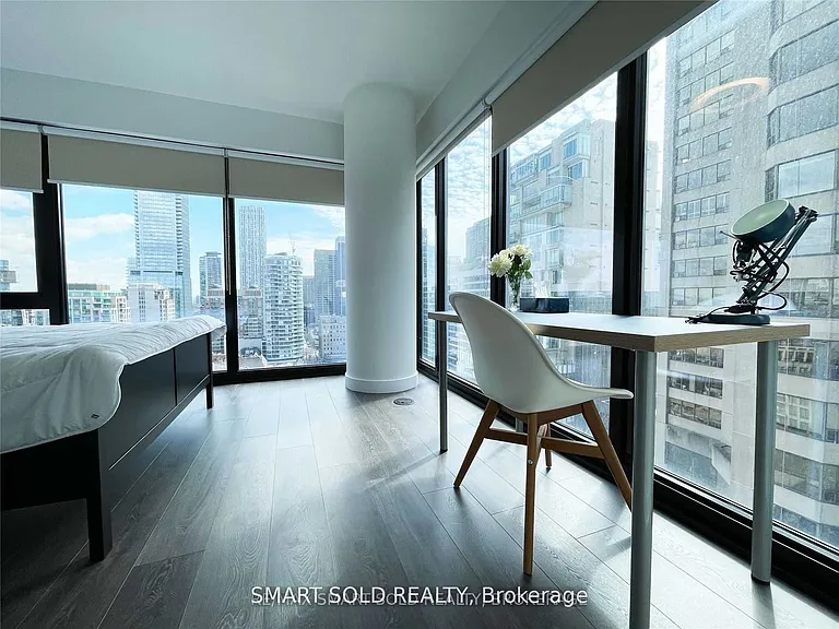 188 Cumberland St #2004 — Photo 13