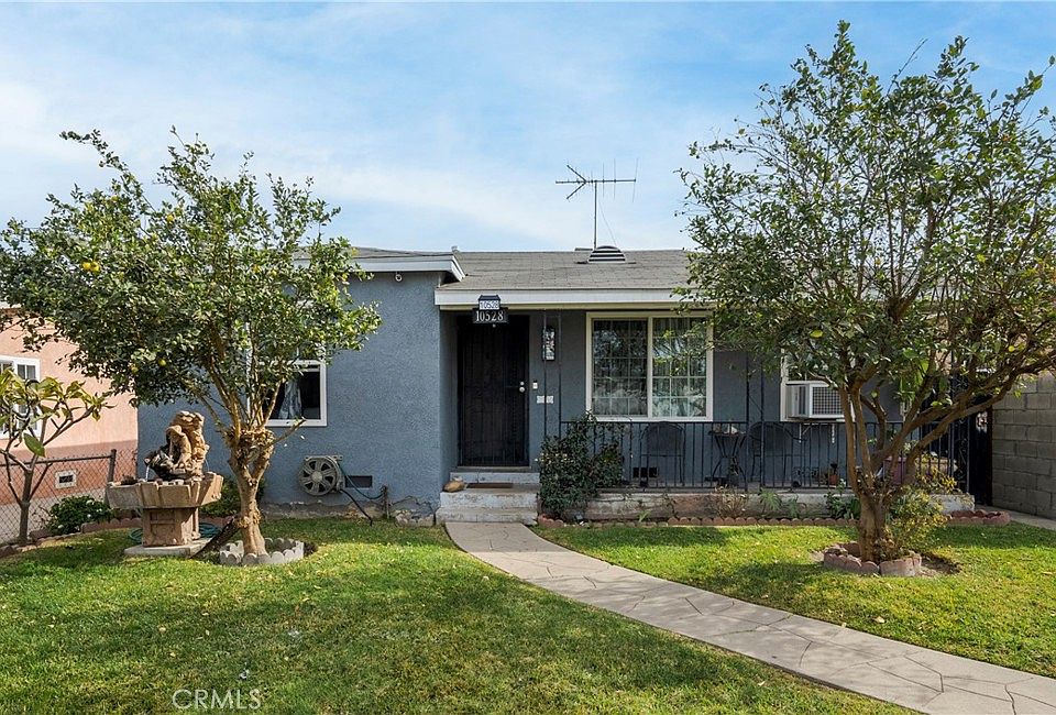 1st image of 10528 Rosewood Ave