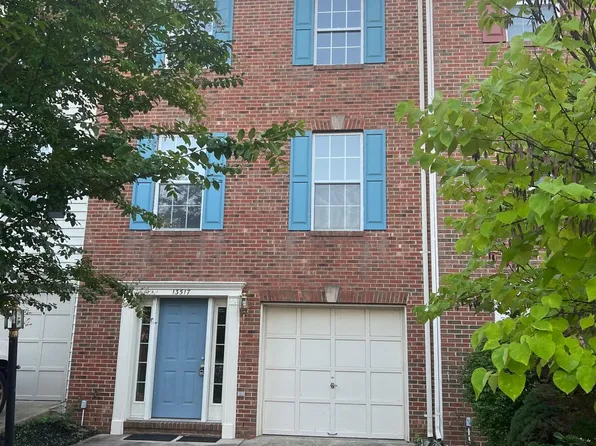 13517 Bannacker Pl, Herndon, VA 20171