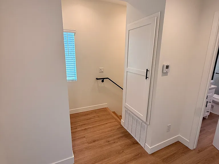 5150 Chateau Dr — Photo 11