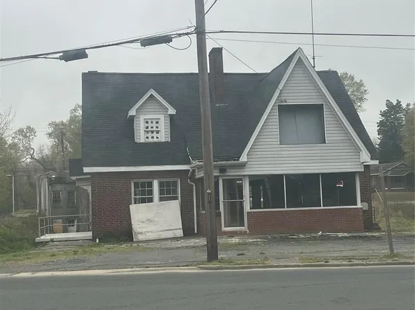 1214 Pee Dee Ave, Albemarle, NC 28001