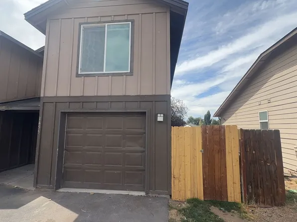 1451-55 NE 7th St, Redmond, OR 97756