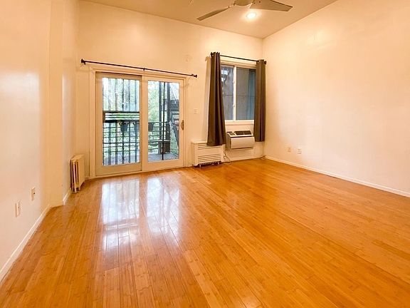 5th image of 400 Franklin Ave #3R