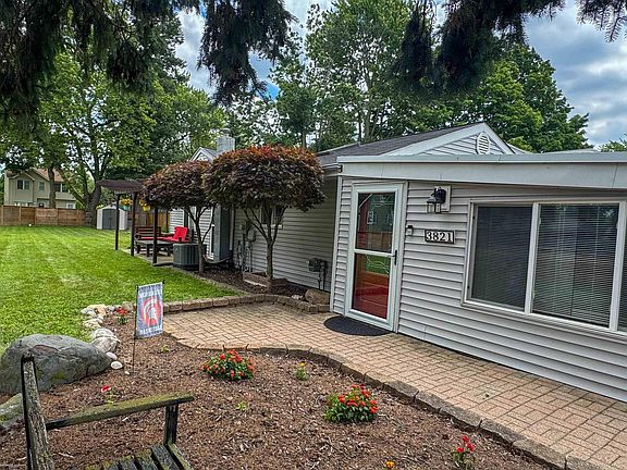 3rd image of 3821 Dunning Rd