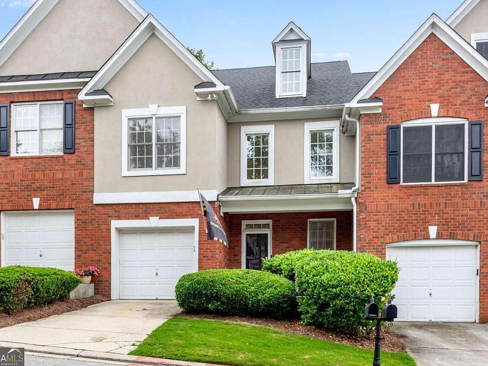 1st image of 2532 Longcourt Cir SE Unit 9