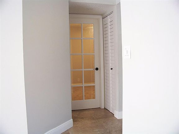 4th image of 3218 NW 103rd Ter #202