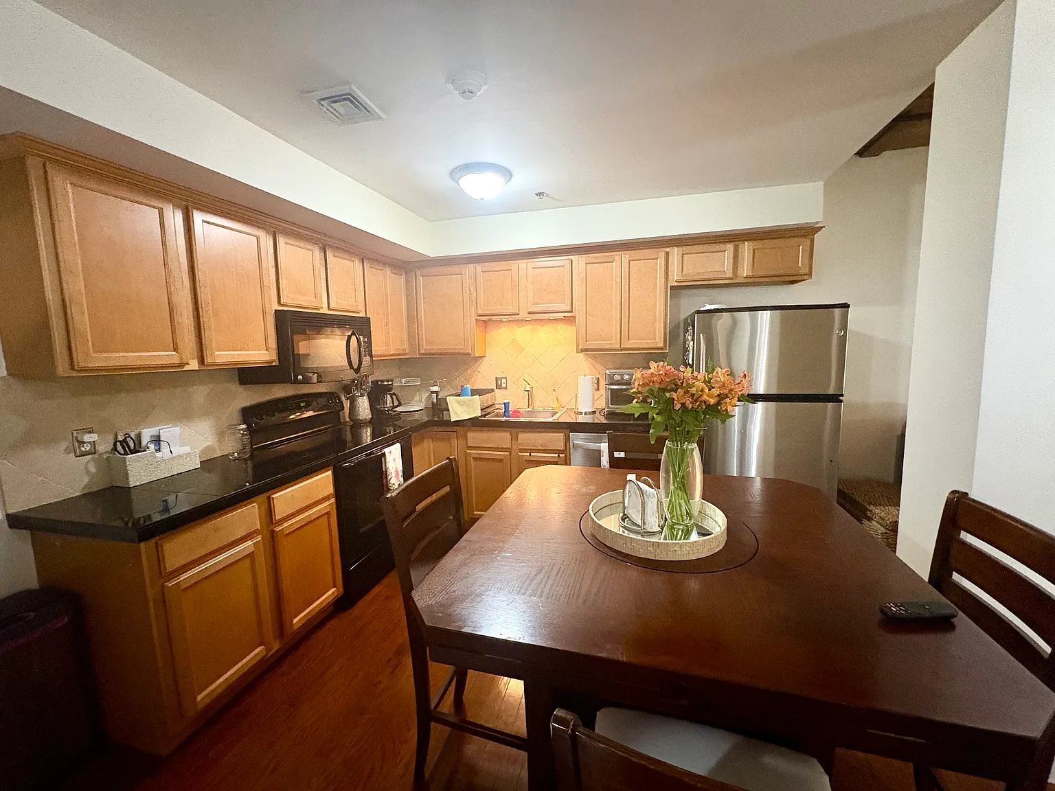 494 Woonasquatucket Ave — Photo 3