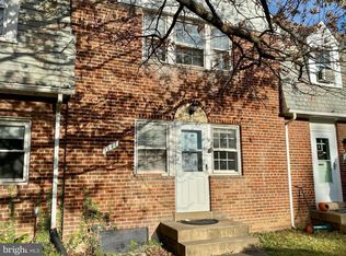 1047 N Monroe St, Arlington, VA 22201