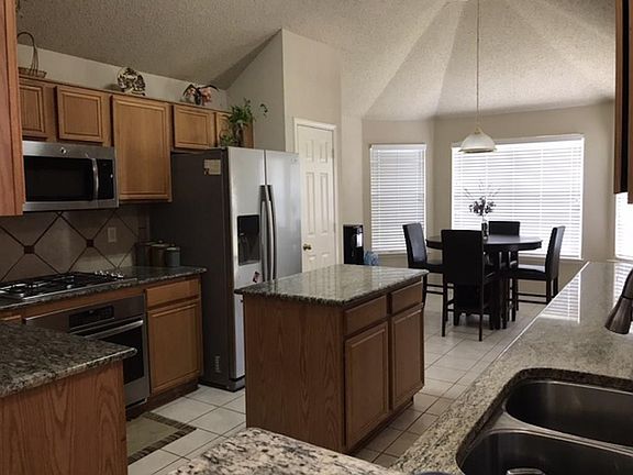 4th image of 6903 Field Lark Dr