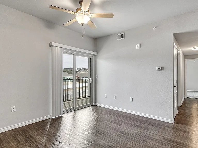 2601 Singing Wind Dr — Photo 16