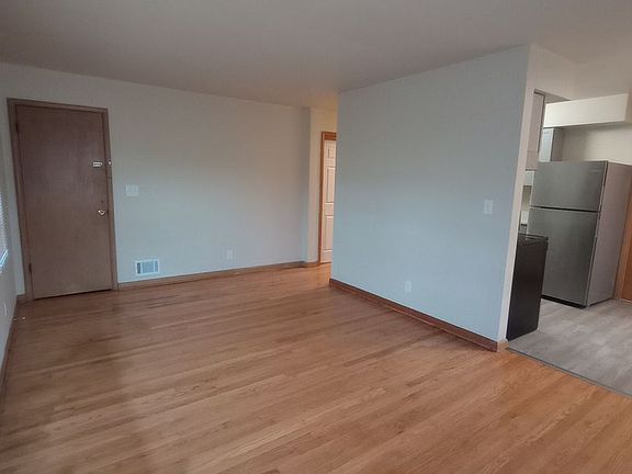 3rd image of 4309 Eastridge Dr