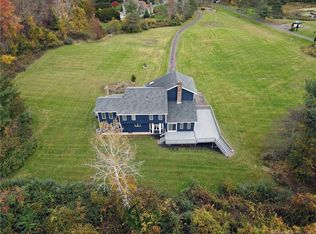 44 Pondview Dr, Manchester, CT 06040