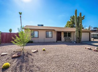 3536 E Gelding Dr, Phoenix, AZ 85032