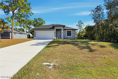 1087 Rugby Ln Photo 1