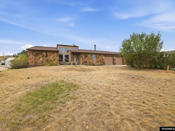 4347 Smoke Rise Rd, Casper, WY 82604