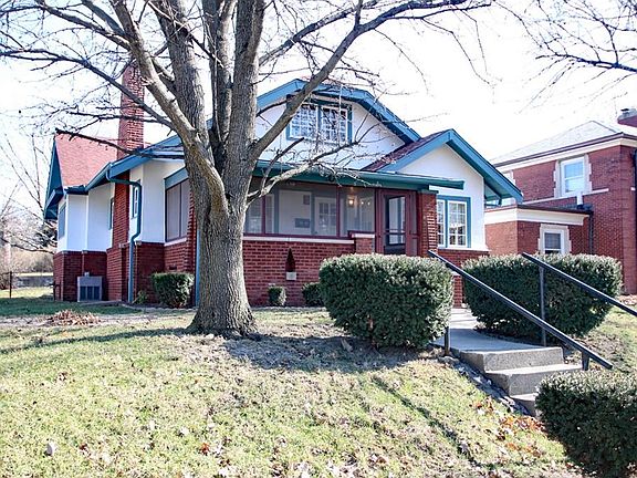 2nd image of 2227 S Garfield Dr