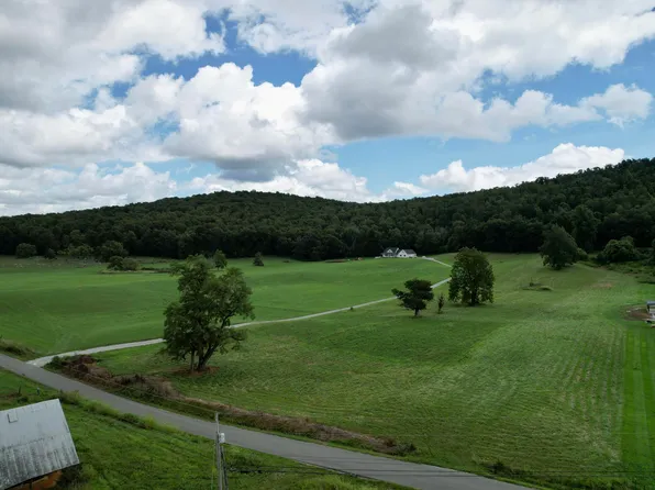 1056 Kelley Ln, Monticello, KY 42633