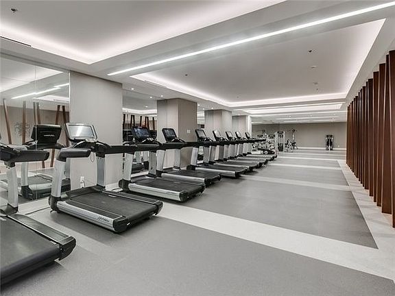 5th image of 111 Saint Clair Ave W #1721