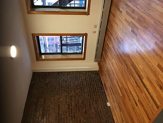 Rented by Peter Meskouris LREB | media 3