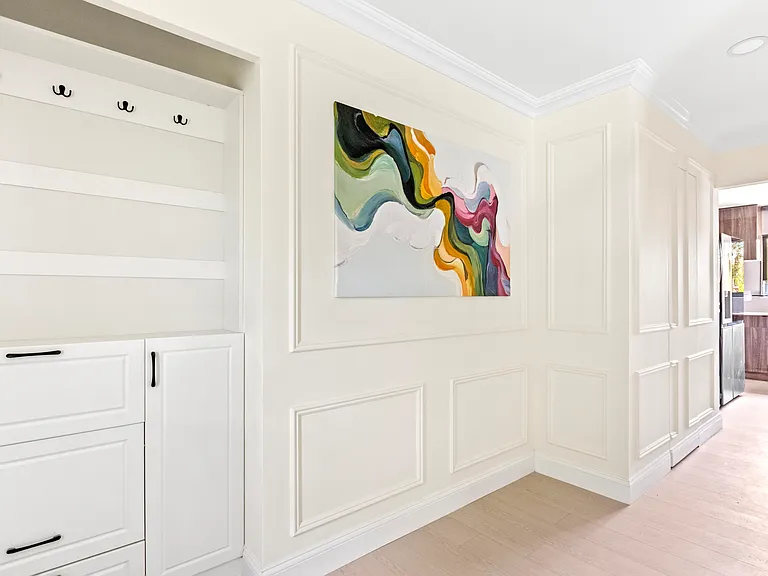 25 Adrienne Ln — Photo 9