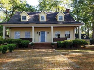 702 W Lee St, Brooklet, GA 30415
