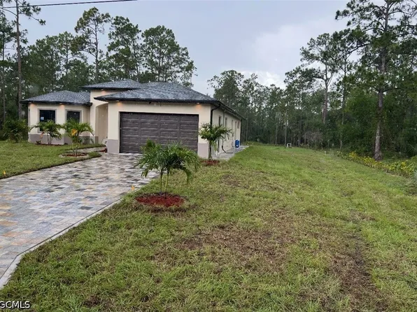 1105 Cortez Ave, Lehigh Acres, FL 33972