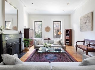 35 Sidney Pl, Brooklyn, NY 11201