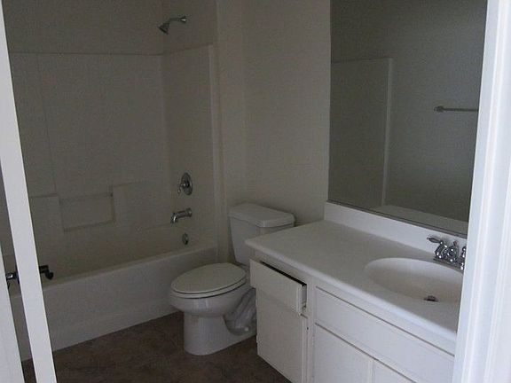 4th image of 15585 Deep Canyon Ln