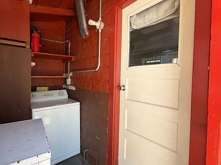 1538 East Ave #B — Photo 15