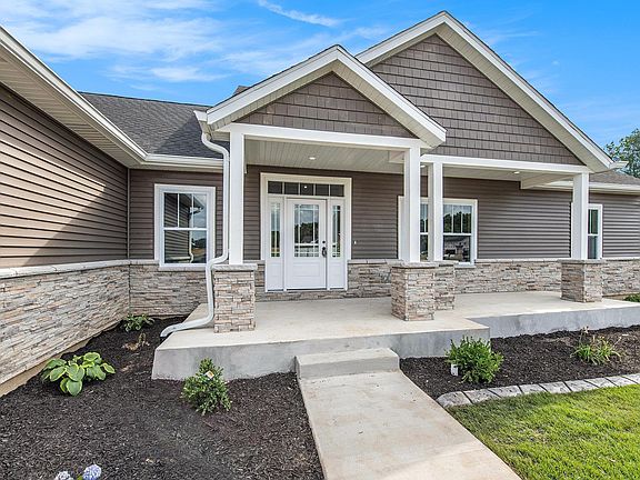4th image of 30458 Jaxon Dr