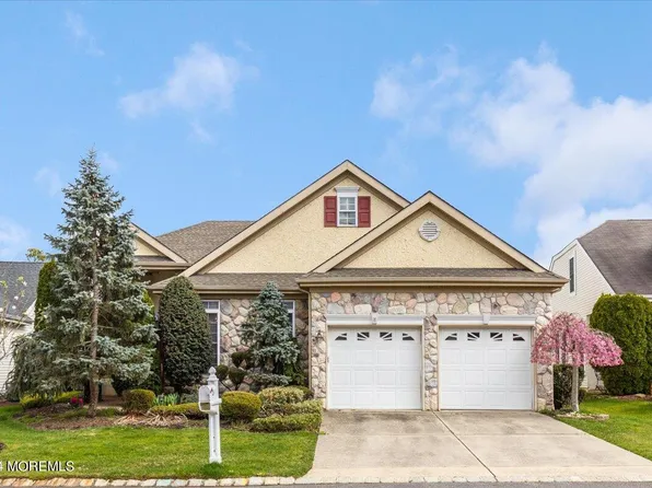 23 Baltusrol Drive, Jackson, NJ 08527
