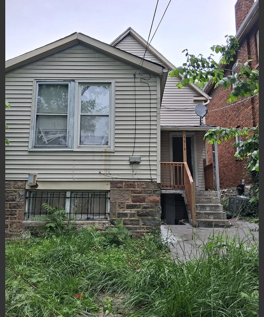Building Photo - 5914 Lalite Ave