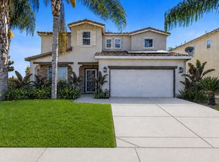 2090 Dunbar Way, Dinuba, CA 93618