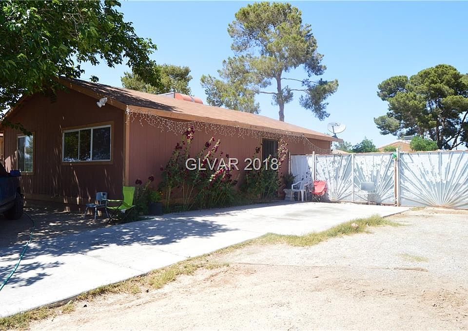 2nd image of 3826 Connie Ave