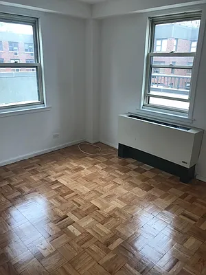 Rented by Hampshire Assets LLC | media 24