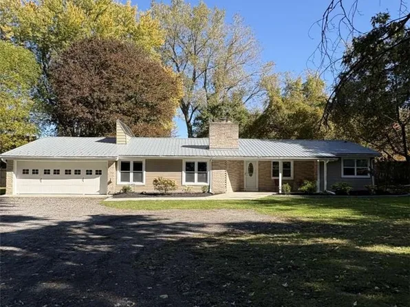6491 Seneca St, Elma, NY 14059