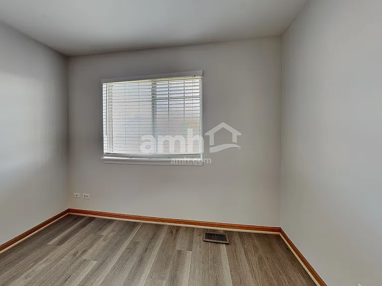 1204 Stonecrop Ln — Photo 20