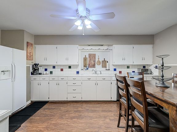 4th image of 3717 23rd St