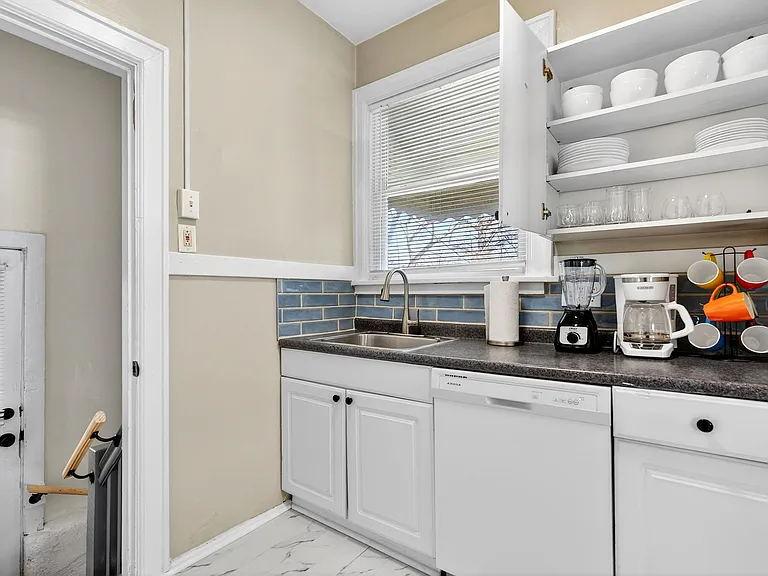 2230 Richert Pl — Photo 21