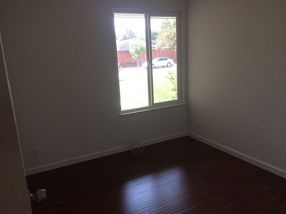 3rd bed room