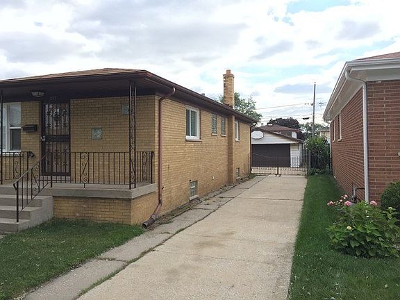 2nd image of 397 Buffalo Ave