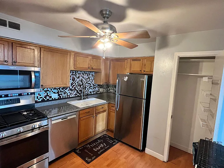 6325 N Sheridan Rd #1708 — Photo 9