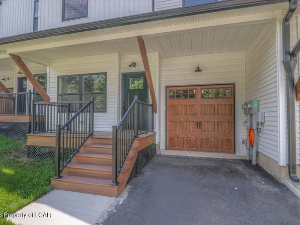 15 Lionel Dr, Swoyersville, PA 18704