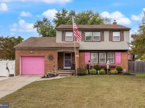219 Conestoga Dr, Marlton, NJ 08053